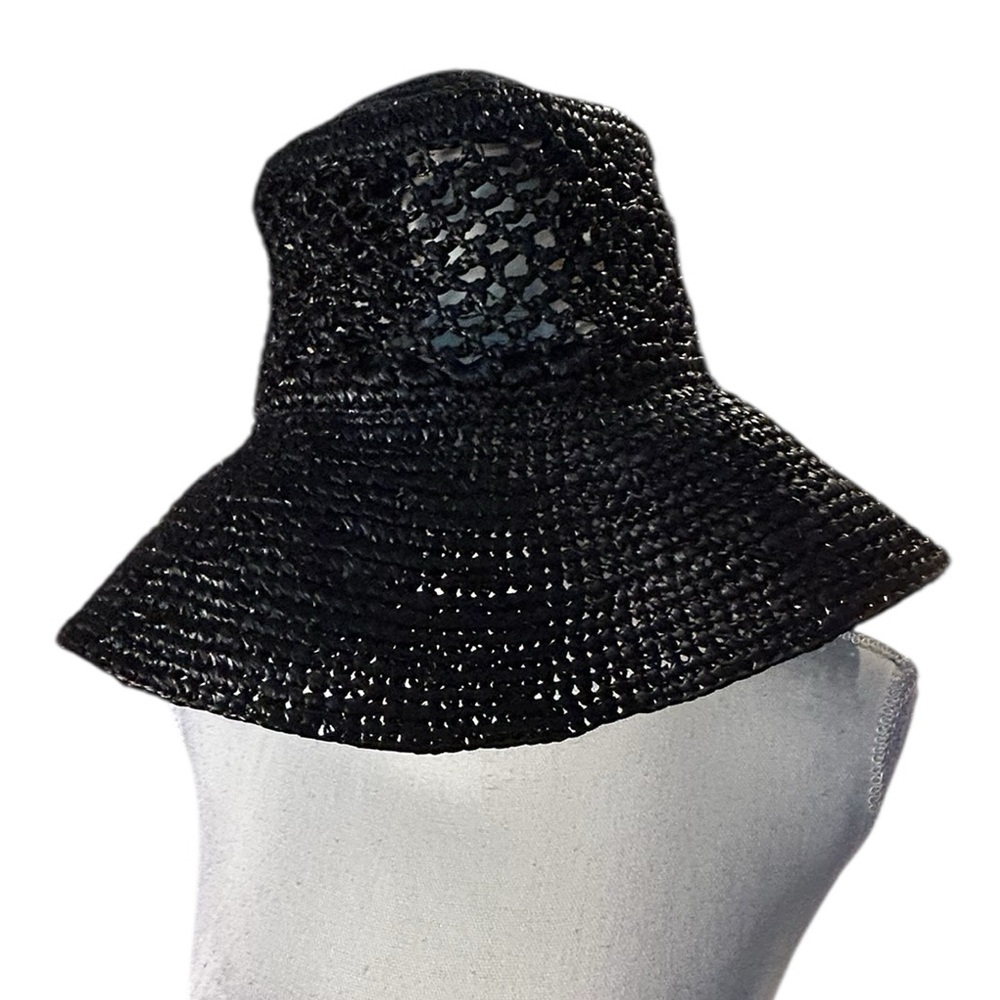 Banana Republic Classic Black Straw Hat